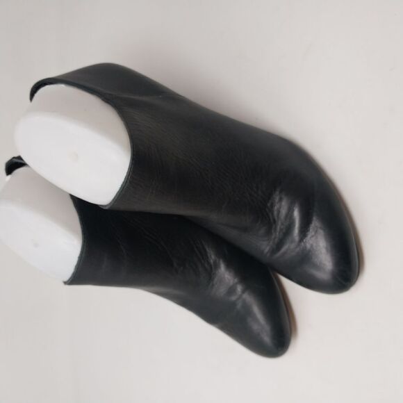 Vince Black Ankle Boots with High Heel - Picture 7 of 9